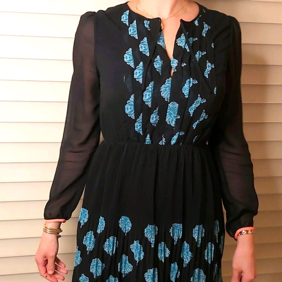 Hoss Intropia Dress - Picture 2 of 9